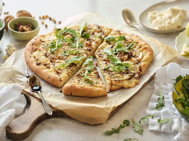 Sweet Pear Blue Cheese Pizza with Mozzarella and Thyme