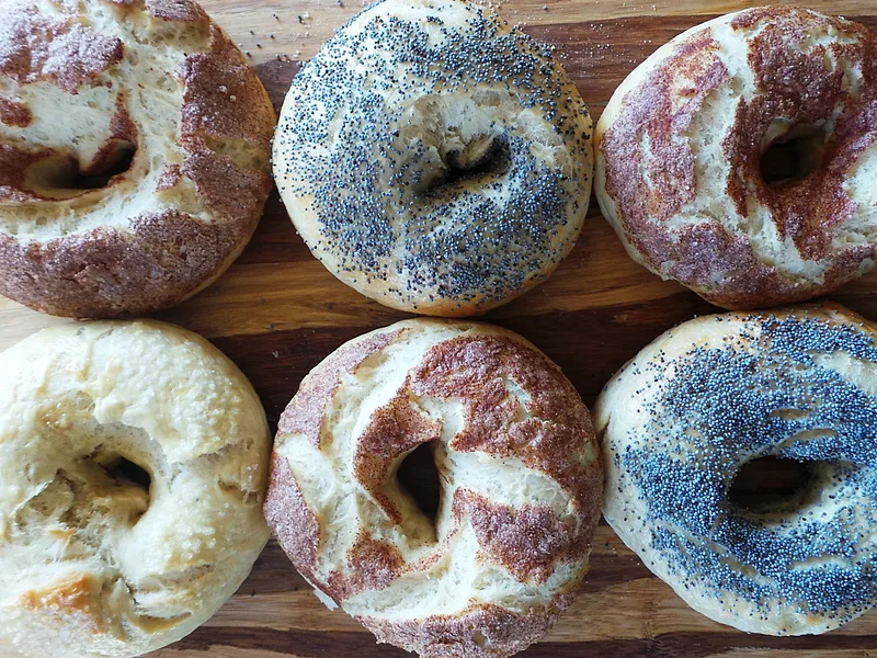 New York-Style Bagels with Sesame or Poppy Seeds