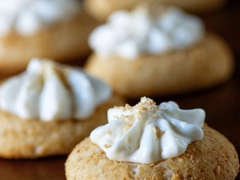 Key Lime Pie Thumbprint Cookies with Cream Cheese Filling