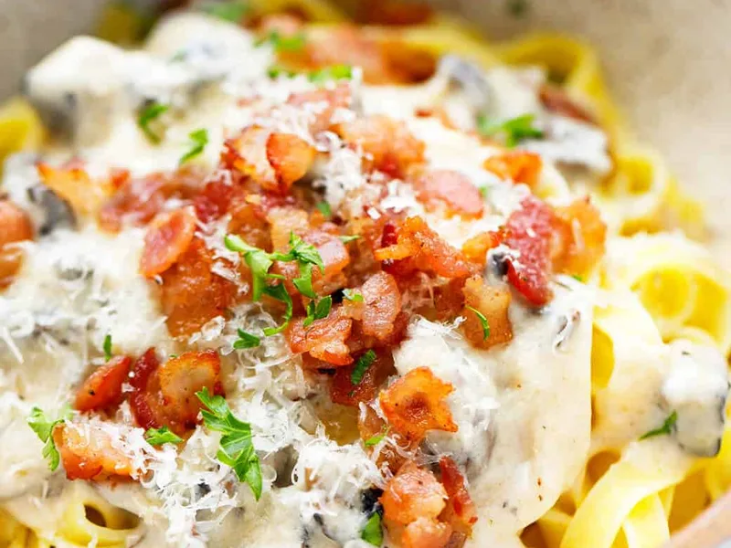Creamy Bacon Mushroom Tagliatelle with Parmesan