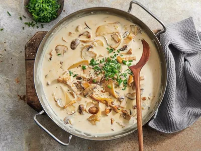 Creamy Mushroom Sauce with White Wine