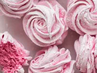 Homemade Blackberry Marshmallows with Agar Agar