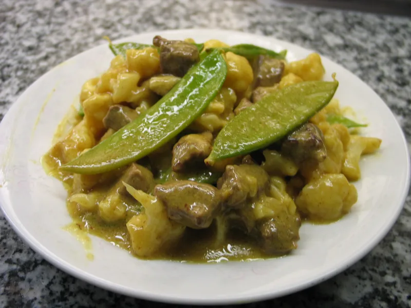 Bombay Beef and Cauliflower Stir-Fry