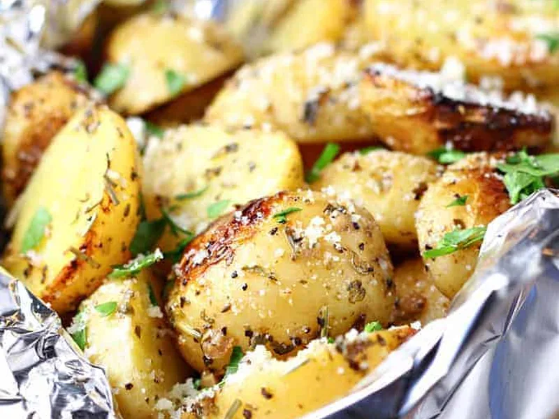 Grilled Garlic Herb Potatoes in Foil Packets