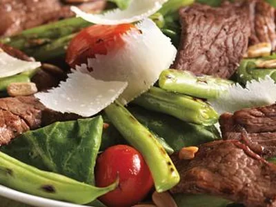 Pan-Seared Top Sirloin with Green Bean Tomato Salad