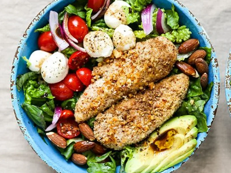 Almond-Crusted Chicken Caprese Salad