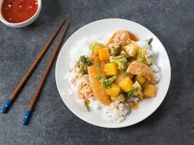 Baked Sweet and Sour Tofu with Broccoli and Pineapple