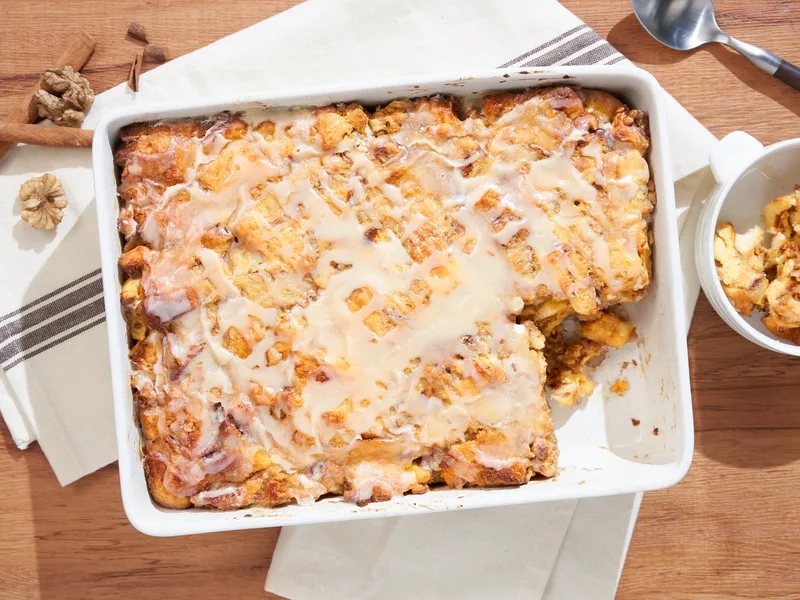 Cinnamon Roll Bread Pudding with Fruit
