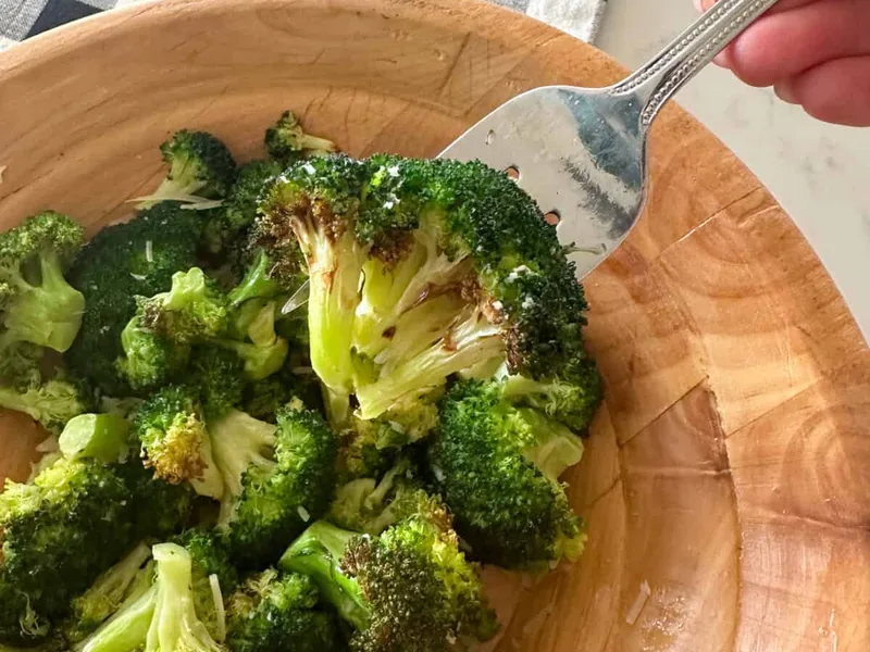 Crispy Air Fryer Broccoli with Parmesan and Garlic Salt