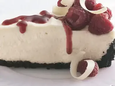 White Chocolate Raspberry Tart with Cookie Crust