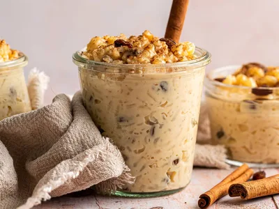 Mexican Rice Pudding with Cinnamon and Raisins - Arroz Con Leche