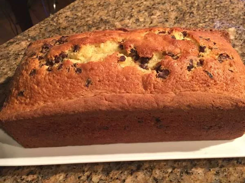 Mini Chip Orange Zest Pound Cake with Heavy Cream