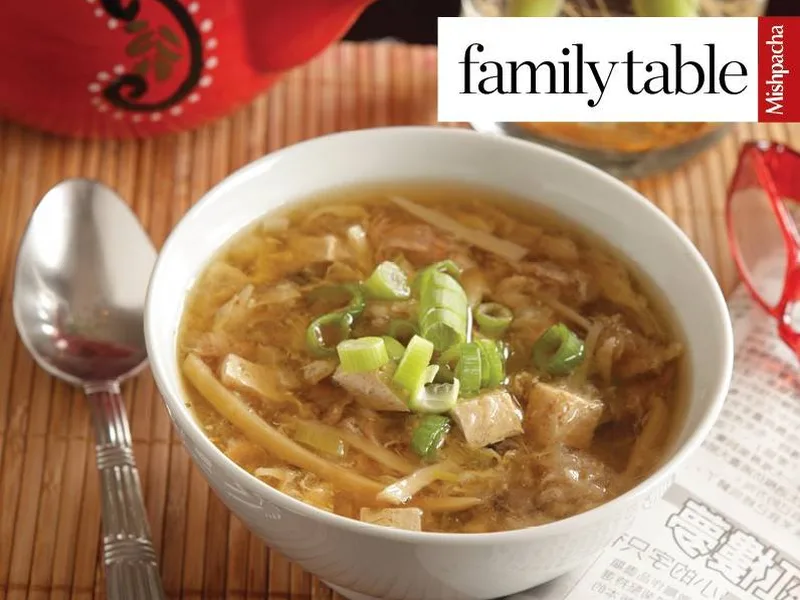 Easy Hot and Sour Soup with Chicken and Tofu