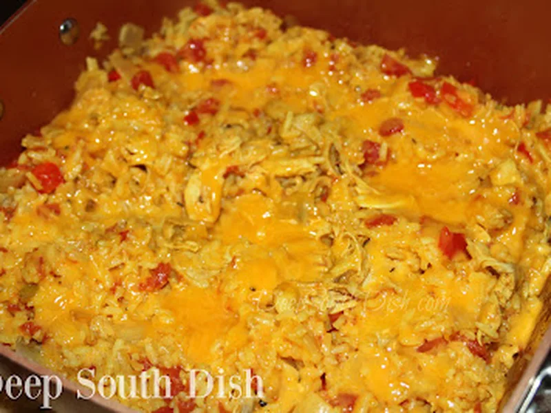Cheesy Chicken Yellow Rice Skillet Dinner