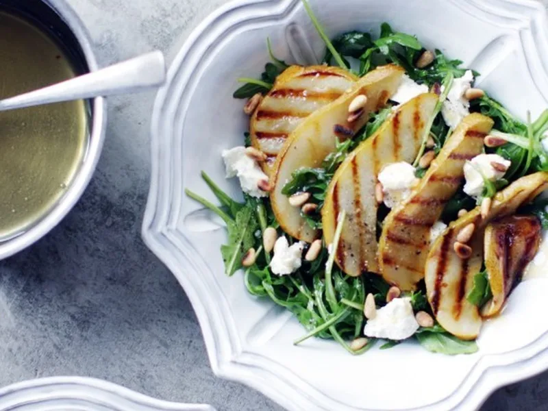 Grilled Pear and Arugula Salad with Goat Cheese