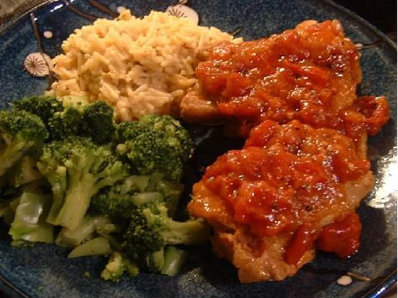 Get Yo' Man Chicken: Braised Thighs in Wine Tomato Sauce