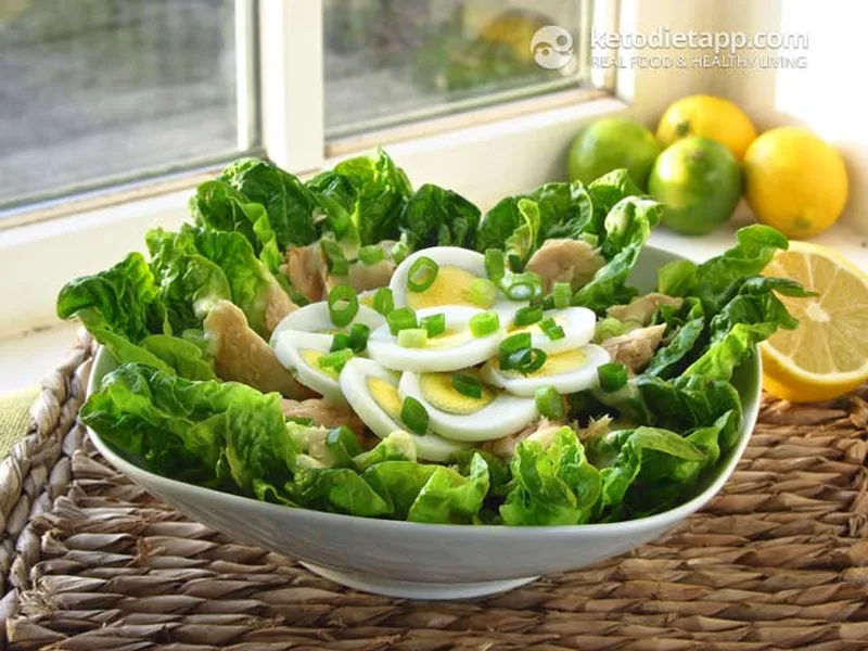Keto Tuna Salad with Hard-Boiled Eggs