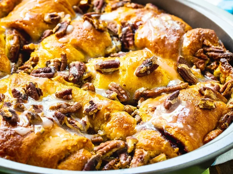 Raspberry Pecan Crescent Roll Coffee Cake