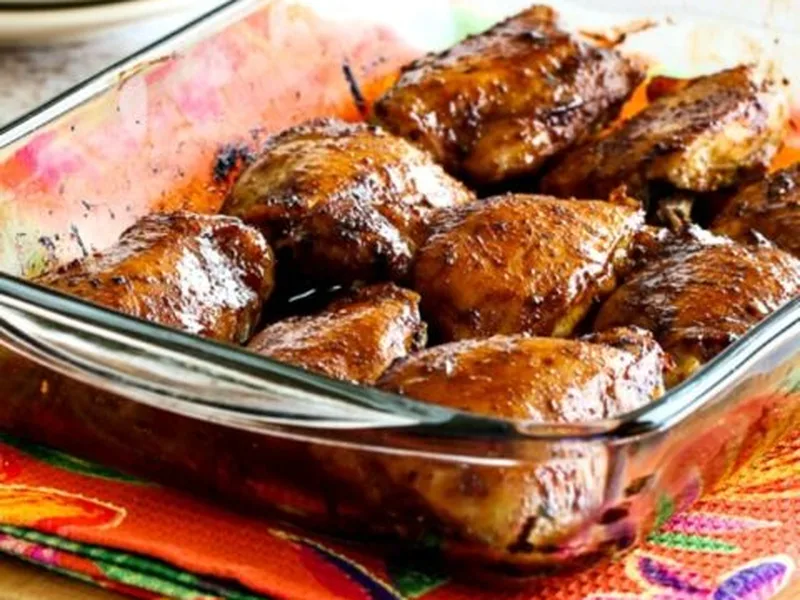 Sweet and Spicy Baked Sriracha Chicken Thighs