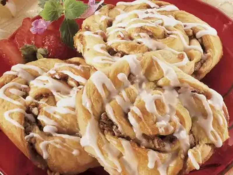 Easy Crescent Roll Cinnamon Twists with Pecan Filling