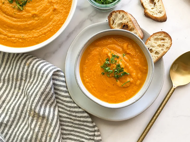 Roasted Carrot Cashew Soup with Warm Spices