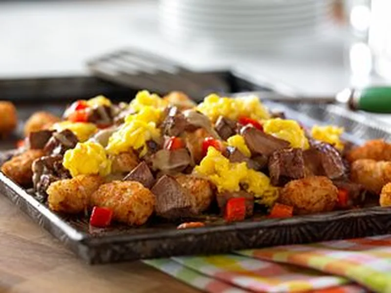 Southwestern Beef Breakfast Nachos with Crispy Potato Base