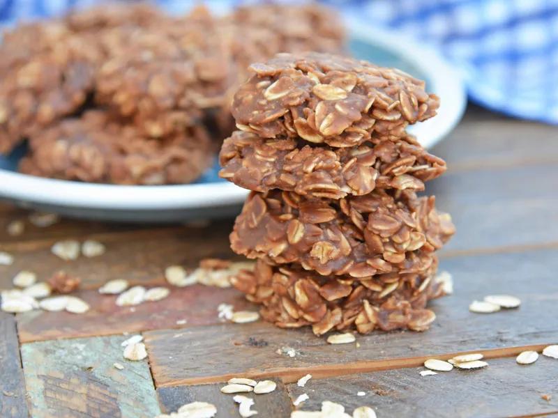 Classic No-Bake Chocolate Peanut Butter Oat Cookies
