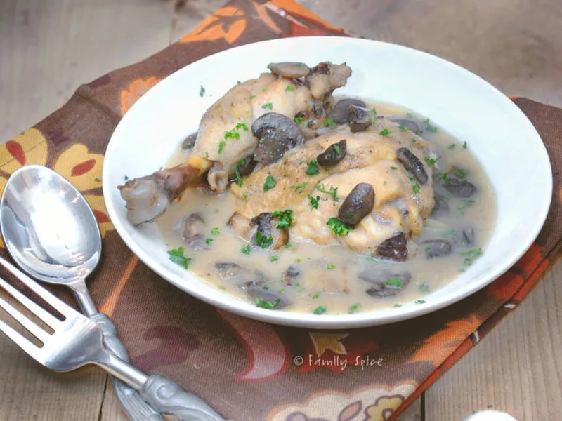 Slow Cooker Chicken Fricassee with Wine and Mushrooms
