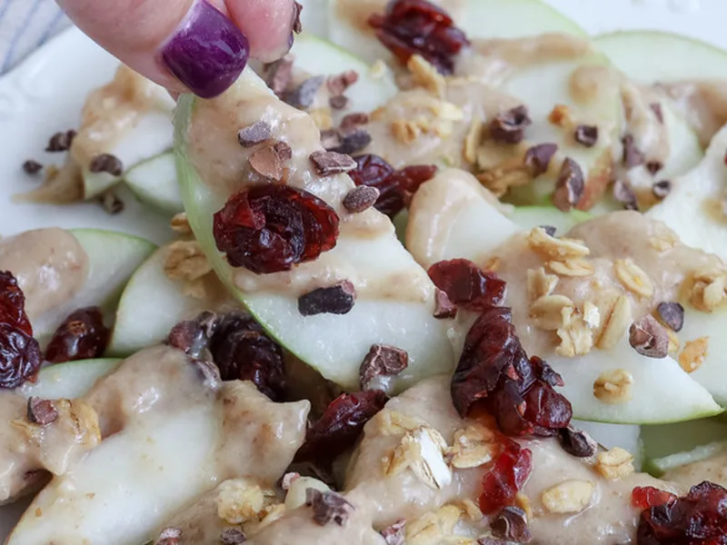 Apple Nachos With Creamy Date Caramel