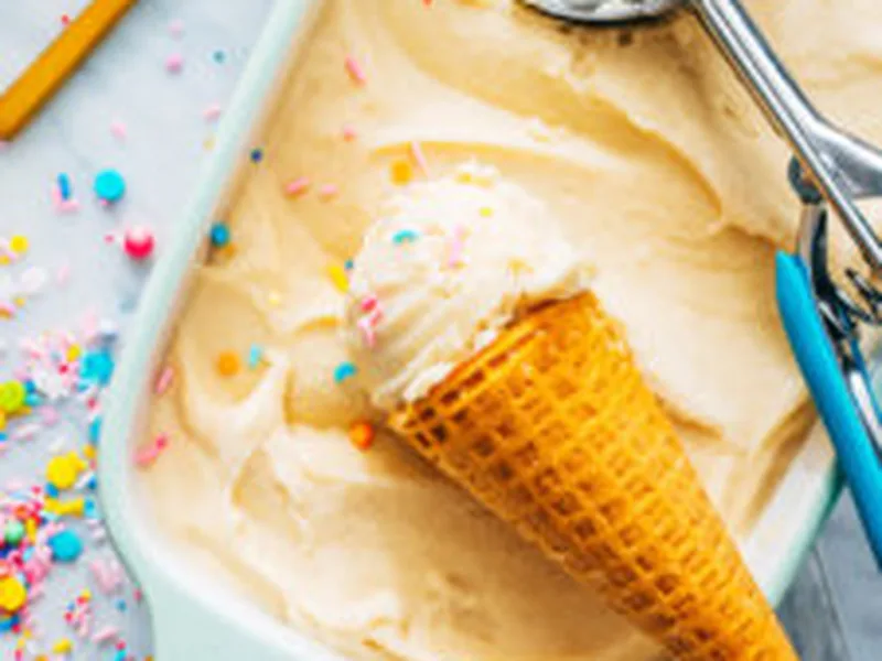 Homemade Vanilla Ice Cream with Cornstarch