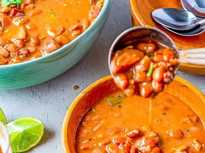 Slow Cooker Borracho Beans with Beer and Bacon