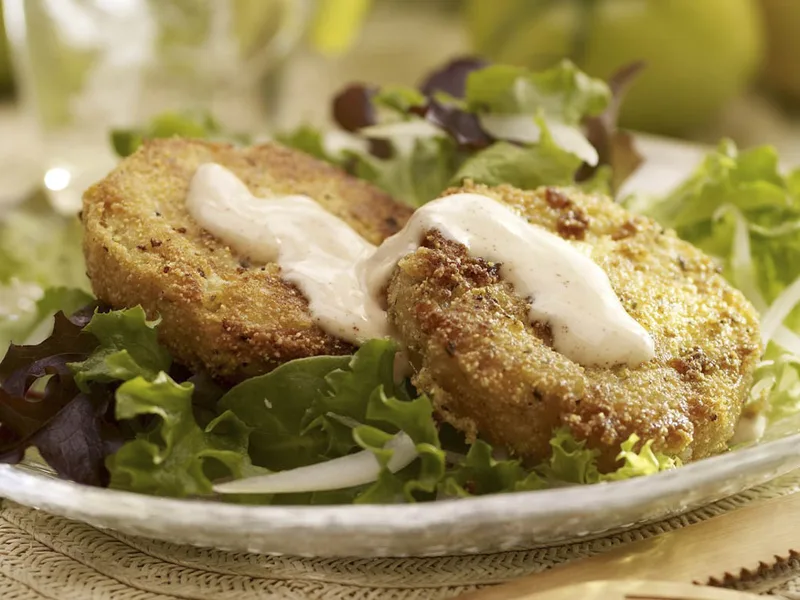 Crispy Fried Green Tomatoes with Chipotle Buttermilk Dressing