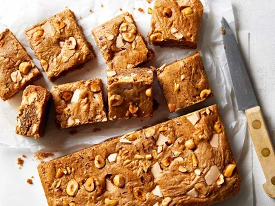 Rye and Hazelnut Blondies with Brown Butter