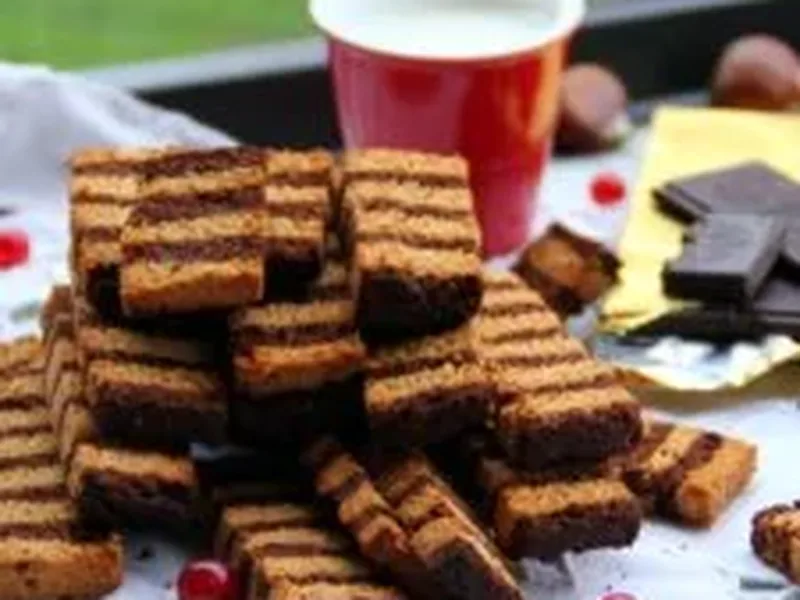 Gluten Free Ritornelli Striped Chocolate Vanilla Cookies