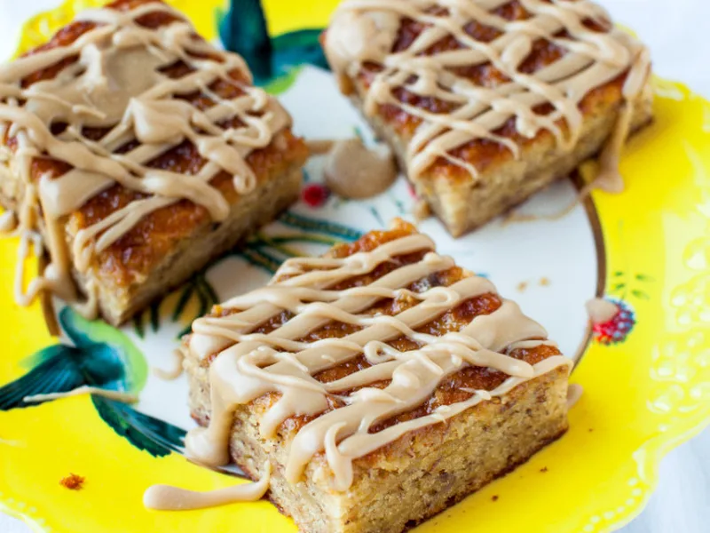 Banana Bread Pudding Cake with Peanut Butter