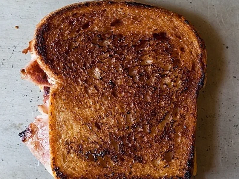 Apricot Chutney Ham and Cheese Grilled Sandwich