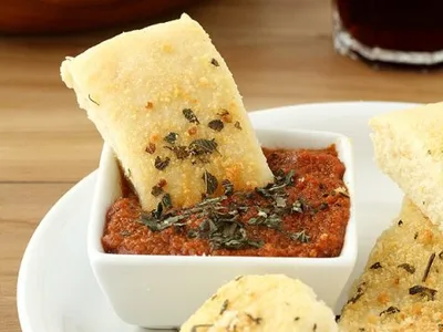 Pizza Hut Garlic Parmesan Breadsticks with Pepperoni Sauce