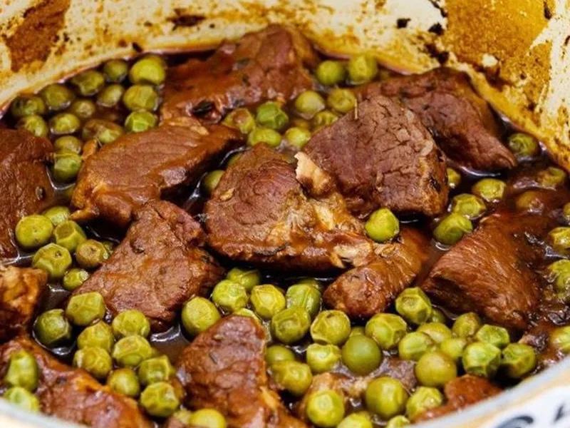 Slow-Cooked Beef Stew with Red Wine and Peas
