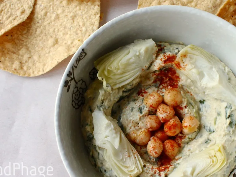 Bright Lemon Spinach Hummus with Fresh Garlic