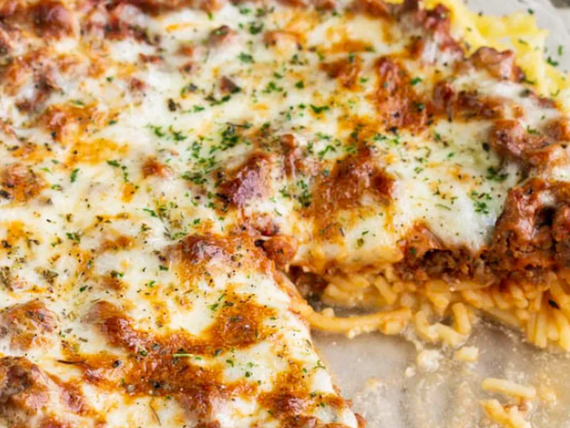 Baked Spaghetti Pie with Meat Sauce and Cheese