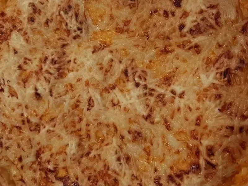 Tuna Tomato Tart with Cream and Herbs