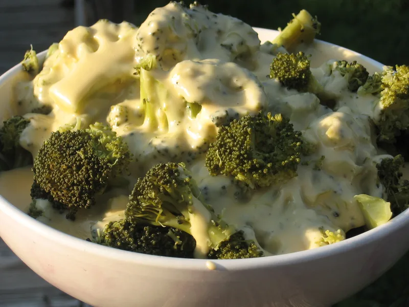 Broccoli With Creamy Onion Cheese Sauce