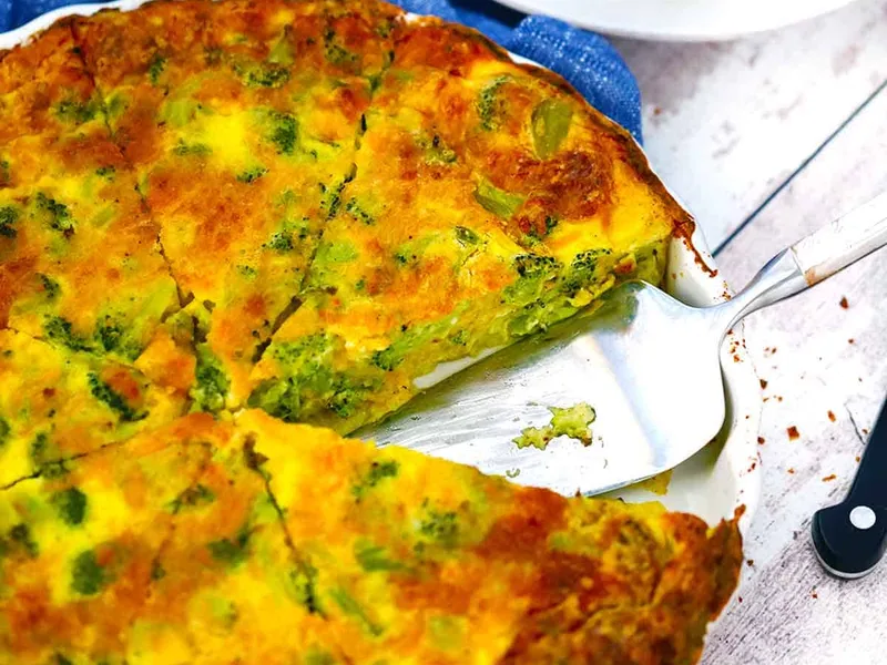 Crustless Broccoli Bacon Cheddar Quiche with Bisquick