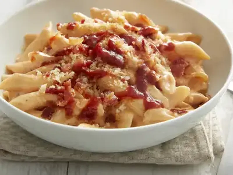 Slow-Cooker BBQ Bacon Chicken Cheddar Penne Pasta