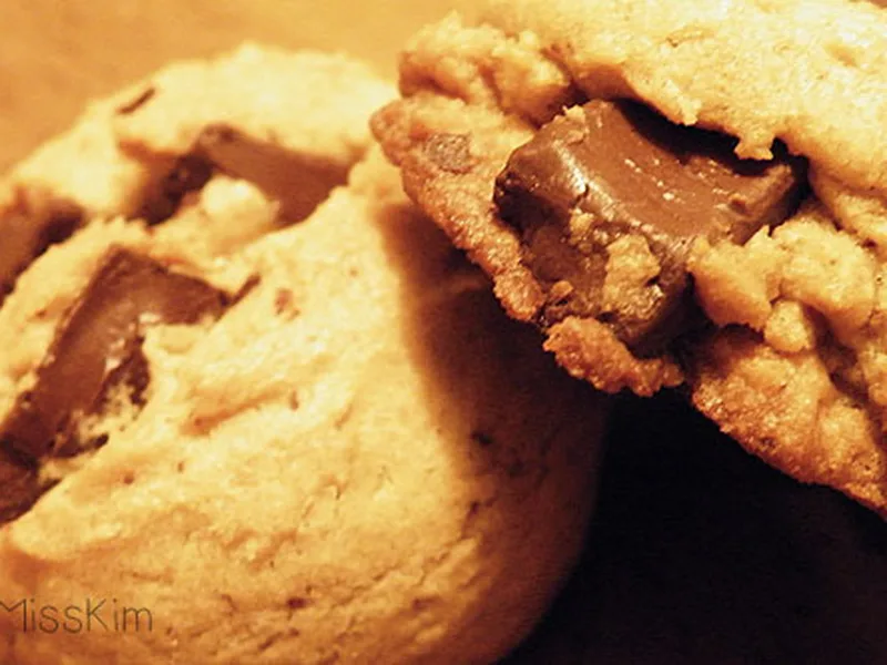 Large-Batch Chocolate Chunk Cookies with Walnuts