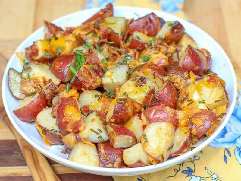 Slow Cooker Cheesy Bacon Ranch Potatoes