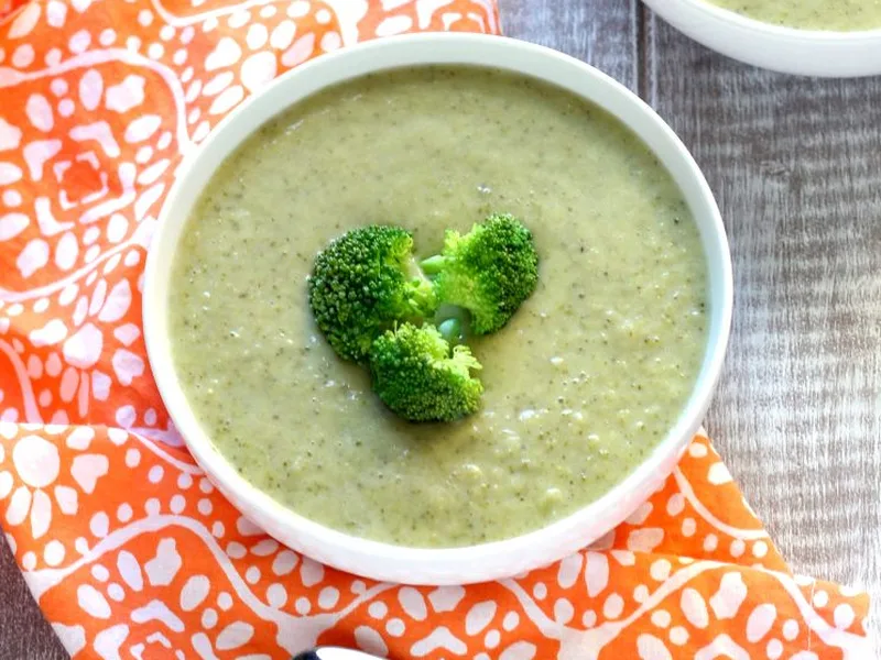 Creamy Broccoli Soup with Coconut Milk and Leeks