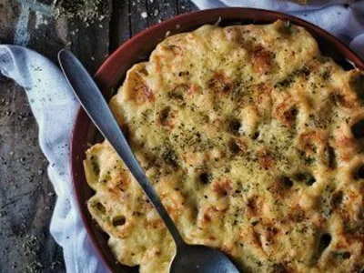 Baked Paccheri Pasta with Spinach Feta Filling