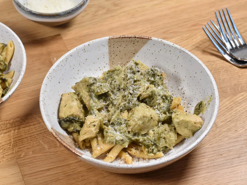 Creamy Crockpot Spinach Artichoke Chicken