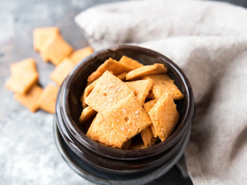 Gluten Free Keto Cheddar Cheese Crackers